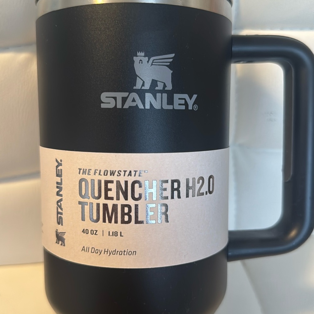 Stanley 40 Oz Tumbler Black